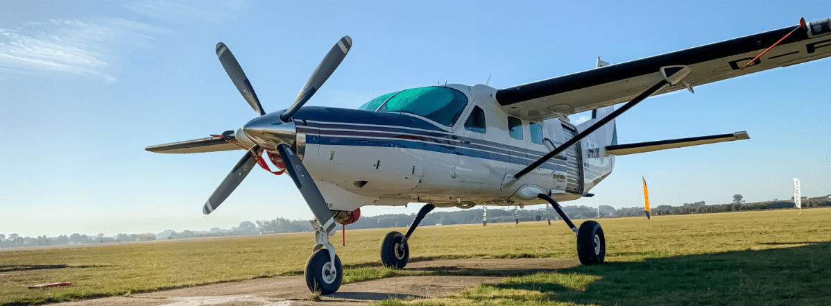 The Top 12 Essential Aviation Acronyms, According to Pilots of ...